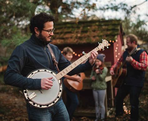 How to Country Dance: When Banjos Meet Quantum Physics